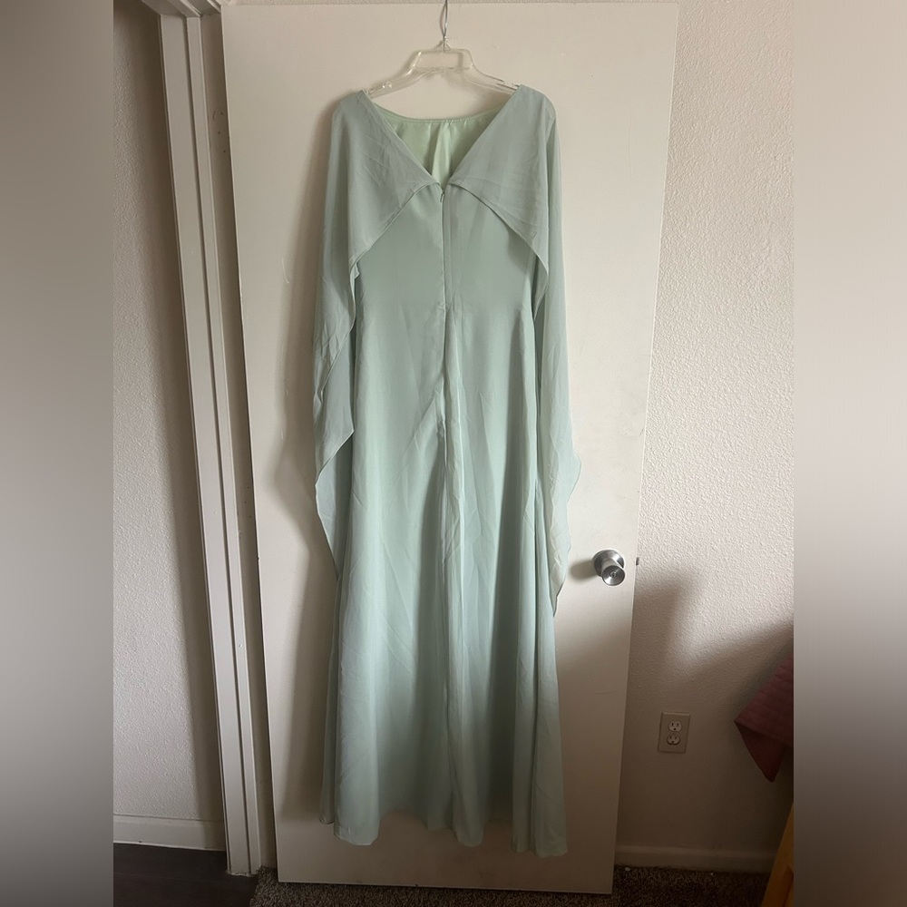 Elegant Sage Green Evening Gown - Picture 2 of 3